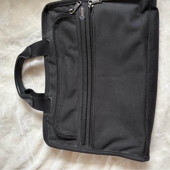 Tumi Slim Deluxe Nylon Portfolio Black Bag Briefcase STYLE #26101D4 - Picture 10 of 14